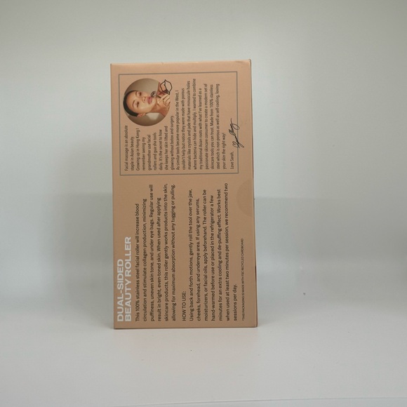 Sacheu Stainless Steel Facial Roller - Picture 3 of 3